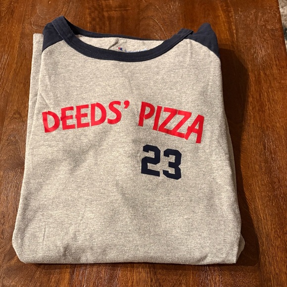 Deeds’ Pizza 3/4 Baseball T-Shirt - Picture 4 of 6